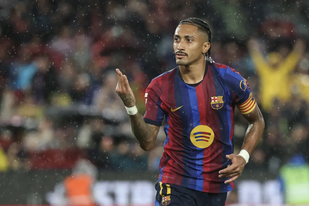 Barcelona goleou Racing de Santander por 7 a 2 no Camp Nou, liderando o início da liga. A extensão do contrato de Luis …