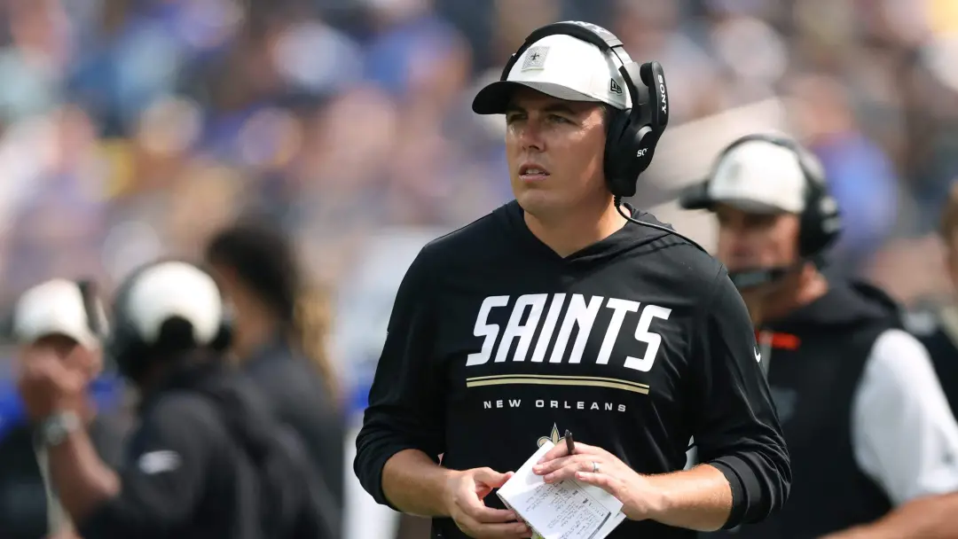 Alvin Kamara pode voltar contra Ravens na Semana 2. O treinador Kellen Moore diz que ele esta em um ótimo lugar para jo…