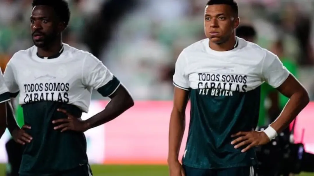 Vini Jr e Mbappé dobraram uma camisa de apoio a Ceuta antes do jogo entre Real Madrid e Elche. O gesto, que escondeu o …
