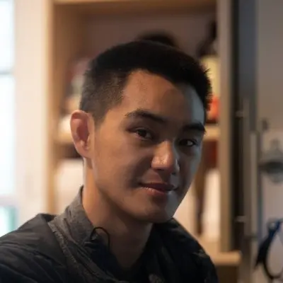 Steven Hao, engenheiro de software, entrou para a lista de bilionários dos EUA com 5,8 bilhões, sendo o mais jovem da F…