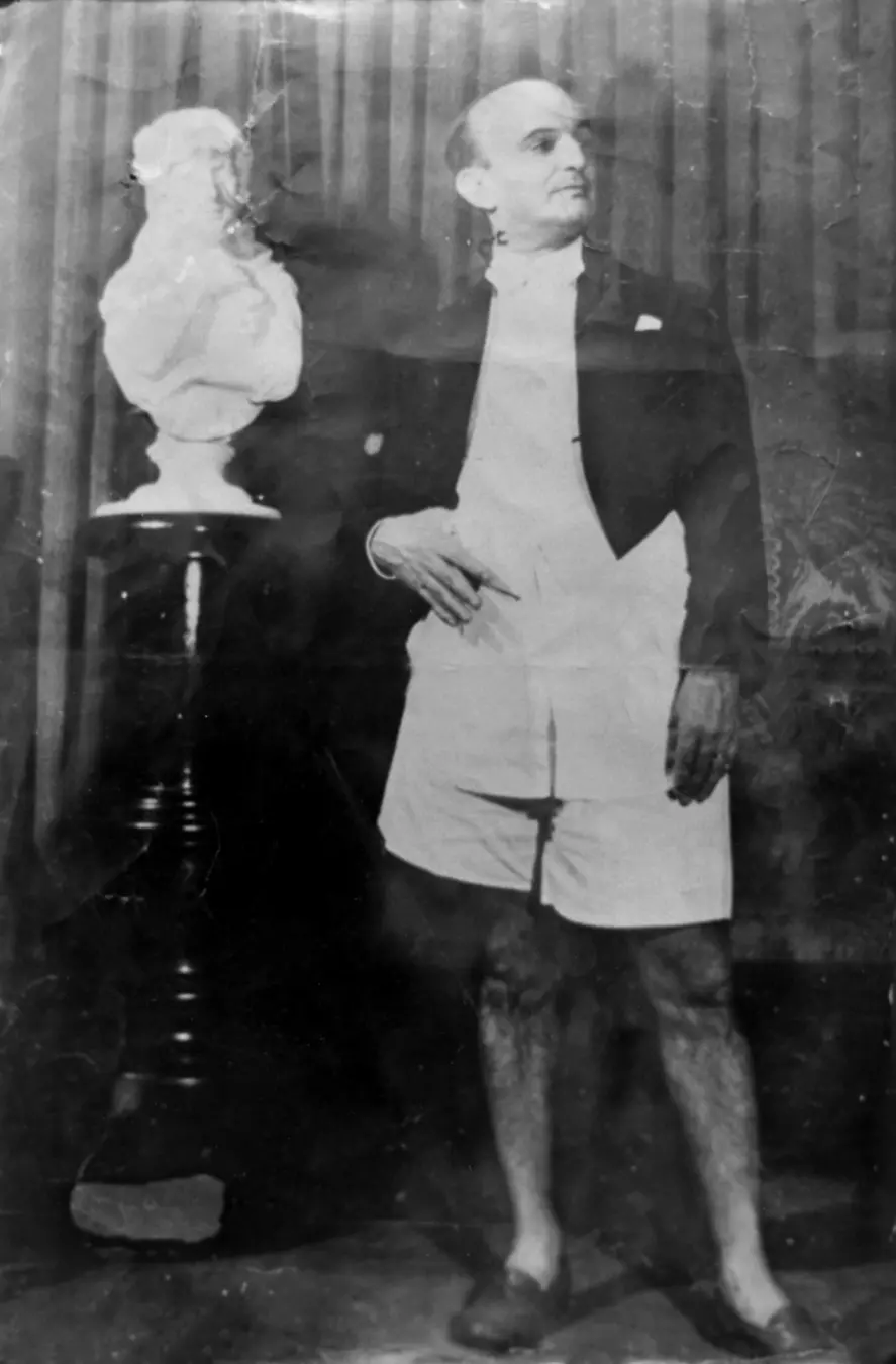 Deputado Barreto Pinto entrou com a ação 411 junto ao Tribunal Superior Eleitoral contra o PCB em março de 1946. Essa a…