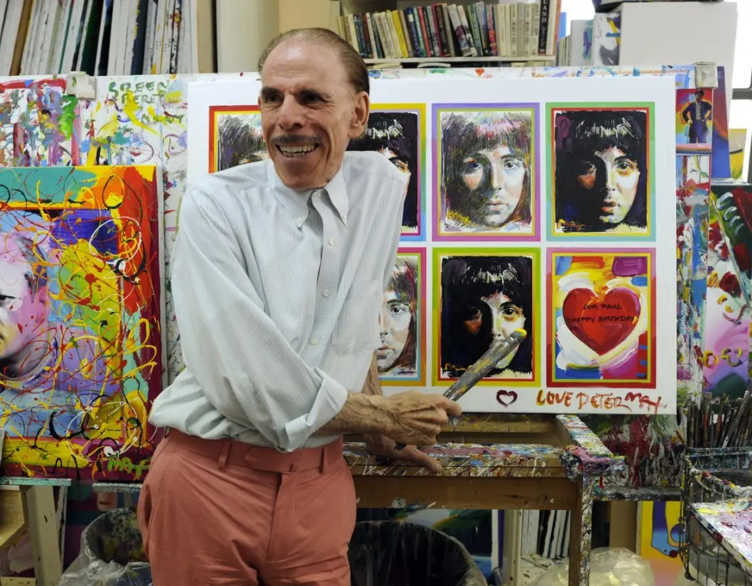 Peter Max, artista psicodélico, faleceu aos 88 anos. Seu trabalho na capa do Yellow Submarine e no primeiro logo da MTV…