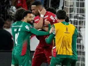 Carlos Miguel voltou a ser decisivo no Palmeiras após dúvidas sobre a queda. É bom ver o jogador se firmando, porque a …