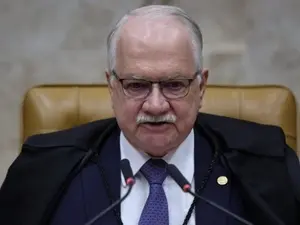 Fachin tende a adiar caso Mendonça, ministros discutem obstruir pauta. O desgaste desses movimentos mostra dificuldade …