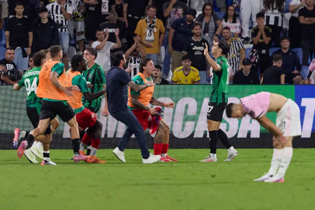 Sassuolo bateu Juventus por 3 a 2, e Adzic marcou o gol da vitória. O cara comentou que os caras da Juventus, Locatelli…