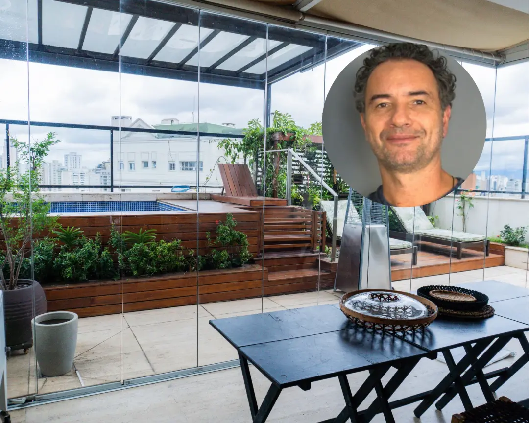 Marco Luque abriu o triplex de 236m² na Vila Madalena, em São Paulo, que tem piscina e uma coleção de mais de 400 bonec…