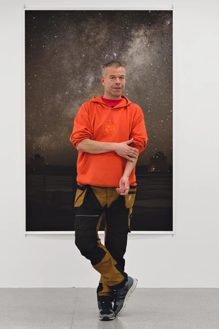 Wolfgang Tillmans na A8, com Georg Petermichl. A arte contemporânea sempre me faz pensar no diálogo entre o efêmero e o…