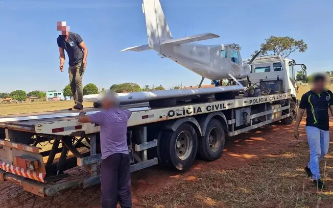 Operação Voo Cancelado: PF e PC cumprem sete mandados de prisão e sequestram cinco aeronaves ligadas ao transporte de c…