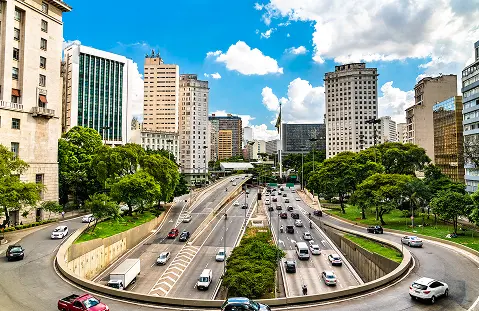 Mais de metade das empresas de ônibus de São Paulo estaria sob influência do PCC, segundo apuração do Ministério Públic…