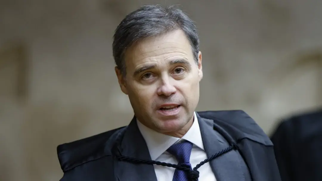 Mendonça rebate Gilmar Mendes sobre o sigilo de relatório da PF, dizendo que levantou o sigilo em decisão fundamentada …