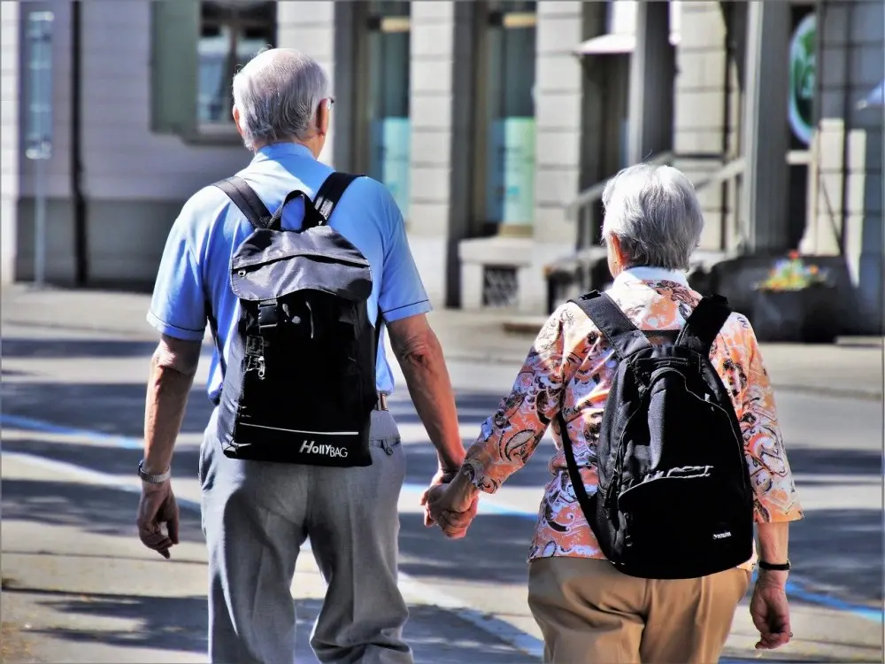 Com o envelhecimento, a perda muscular pode atrapalhar levantar de cadeira ou subir escada, gerando sarcopenia. Treinar…