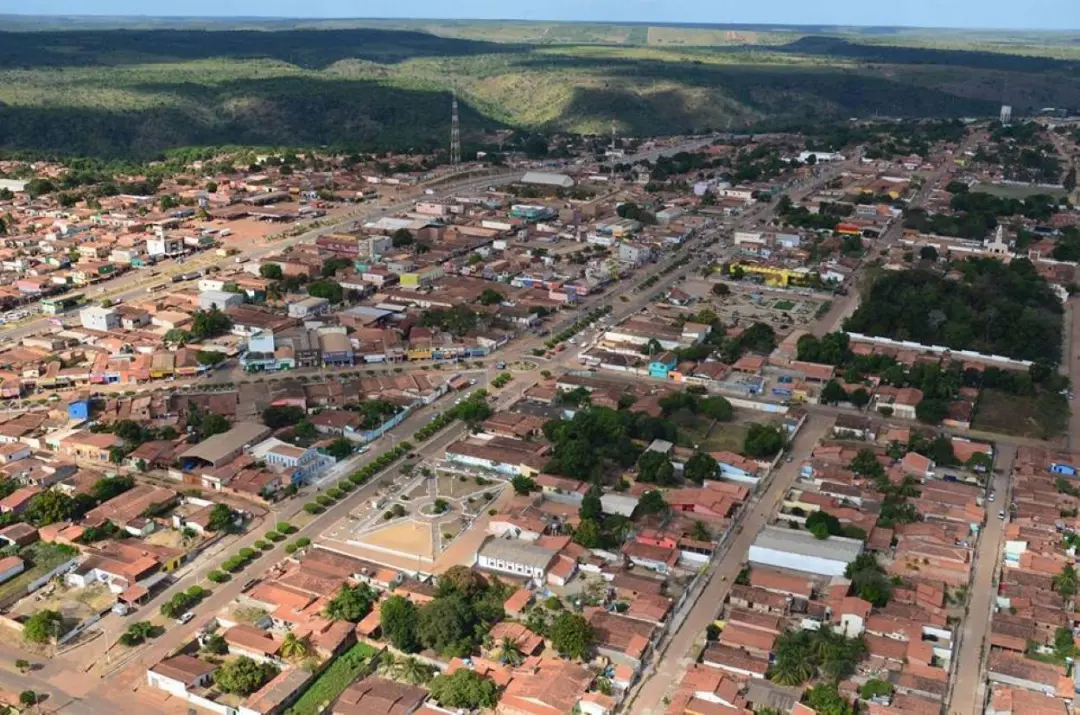 Buriticupu, Maranhão: a Justiça suspendeu as nomeações de dois irmãos para cargos na Prefeitura, após pedido do MPMA. I…