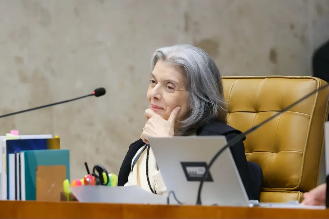 Cármen Lúcia teve apoio decisivo de José Dirceu para indicação ao Supremo em 2006. A articulação com Dirceu, que era en…