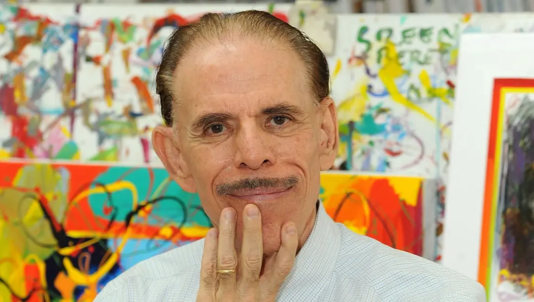 Peter Max, artista pop icônico, faleceu aos 88 anos, deixando um legado de arte vibrante dos anos 60. Sua obra define u…