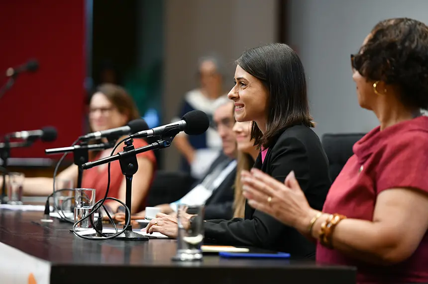 4º Congresso Brasileiro de Comunicação Pública reúne especialistas na Câmara dos Deputados para debater integridade da …