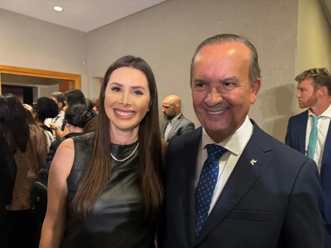 Jorginho Mello lidera a corrida em Santa Catarina com 49% das intenções de voto, segundo pesquisa. Essa vantagem dele n…