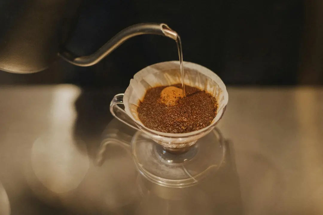 Pesquisadores japoneses, usando 20 estudantes, mostraram que o cheiro de café diminuiu tensão e ansiedade em cinco minu…