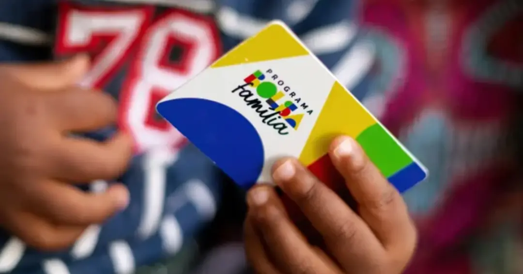 Bolsa Família vai ter valor mínimo reajustado para 691,00 em outubro. A mudança considera a inflação acumulada e é impo…