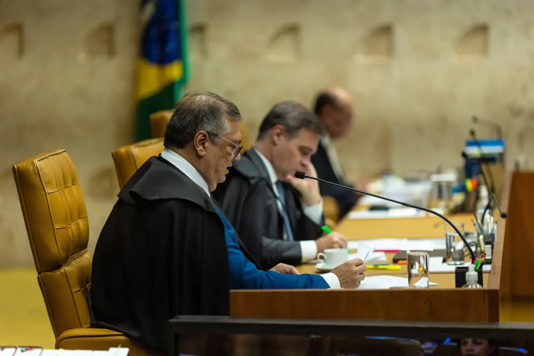 R$ 78 milhões em garantias do Master com concessionária de cemitérios em São Paulo. A gente vê movimentação pesada envo…