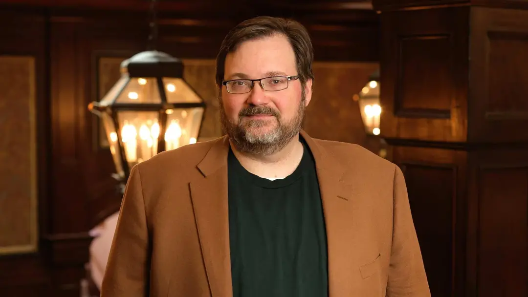 Brandon Sanderson revelou a previsão de lançamento do filme Mistborn. A espera pelo filme de Mistborn é longa, mas ente…