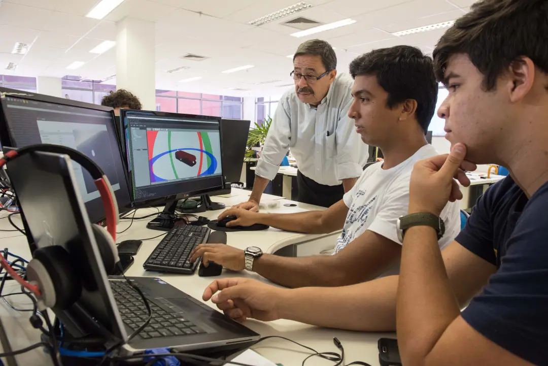 180 vagas em cursos gratuitos abrem no Capacita Mais Feira, com opções como Mecânico em Motocicleta e Informática Básic…