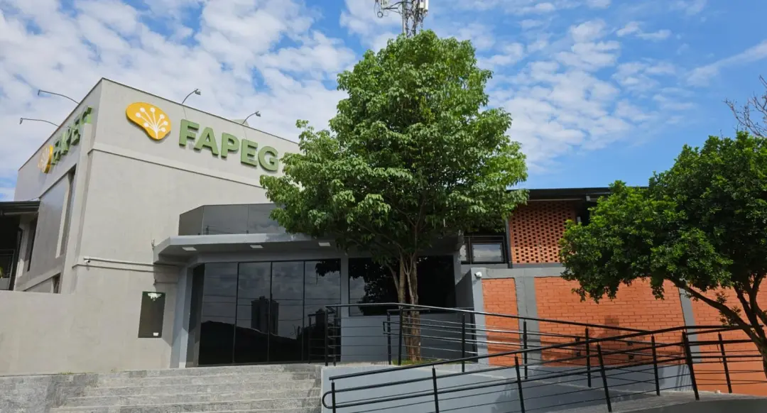 Goiás oferece 50 auxílios de R$ 10 mil para pesquisadores irem a eventos internacionais até 2 de outubro. Isso abre uma…