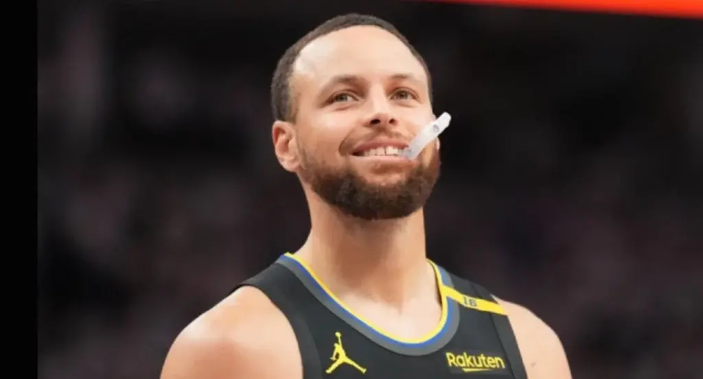 Stephen Curry vai lançar tênis exclusivo com a Li Ning no início do próximo ano. A mudança de parceiro após 13 anos com…