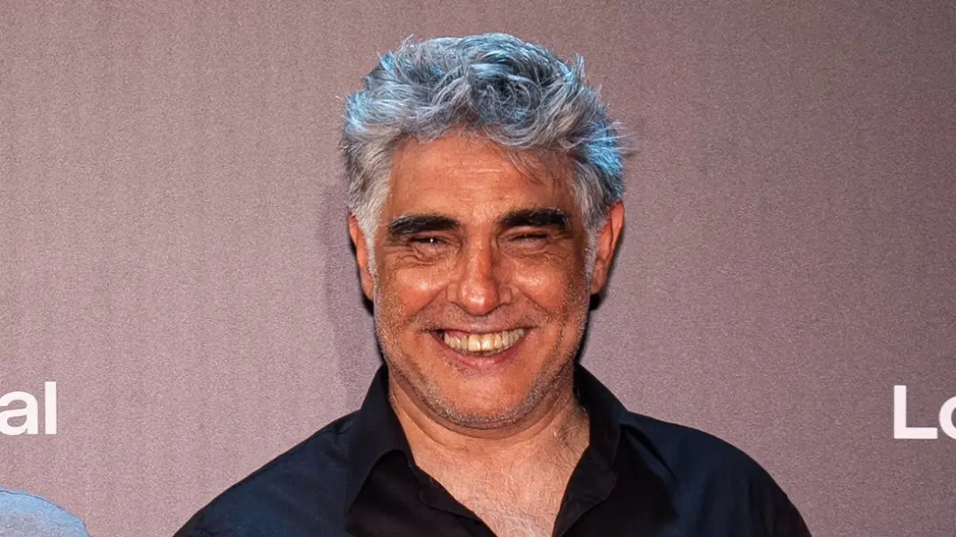 Edgar Pera, cineasta experimental português, fala sobre cinema de IA e camaradagem em festivais antes do filme Asphalt …