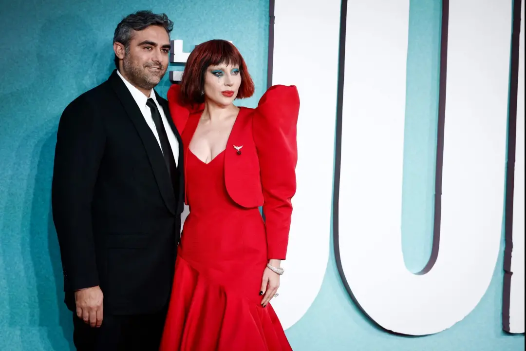 Rose Bean Polansky, filha de Lady Gaga e Michael Polansky, nasceu no Cedars-Sinai Medical Center em Los Angeles no dia …