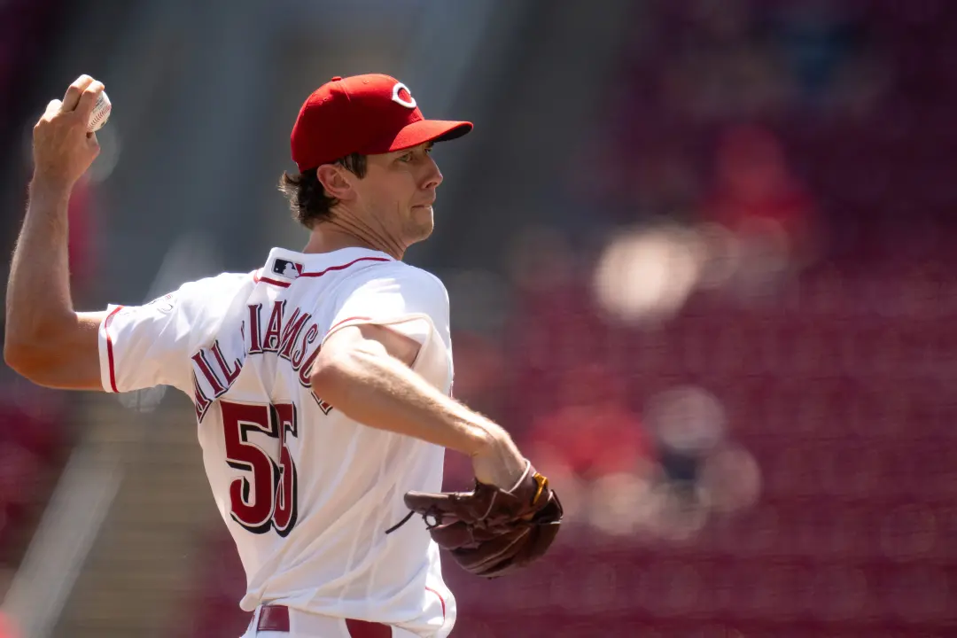 Cincinnati Reds pode ter movimentação no elenco antes da série contra os Cubs. O pitcher Brandon Williamson foi afastad…