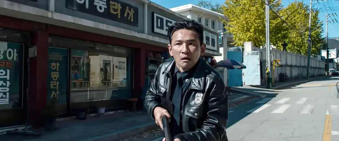 Hope, filme de ficção científica coreano, mostra invasão de alienígenas em uma cidade pequena. A luta entre os forastei…