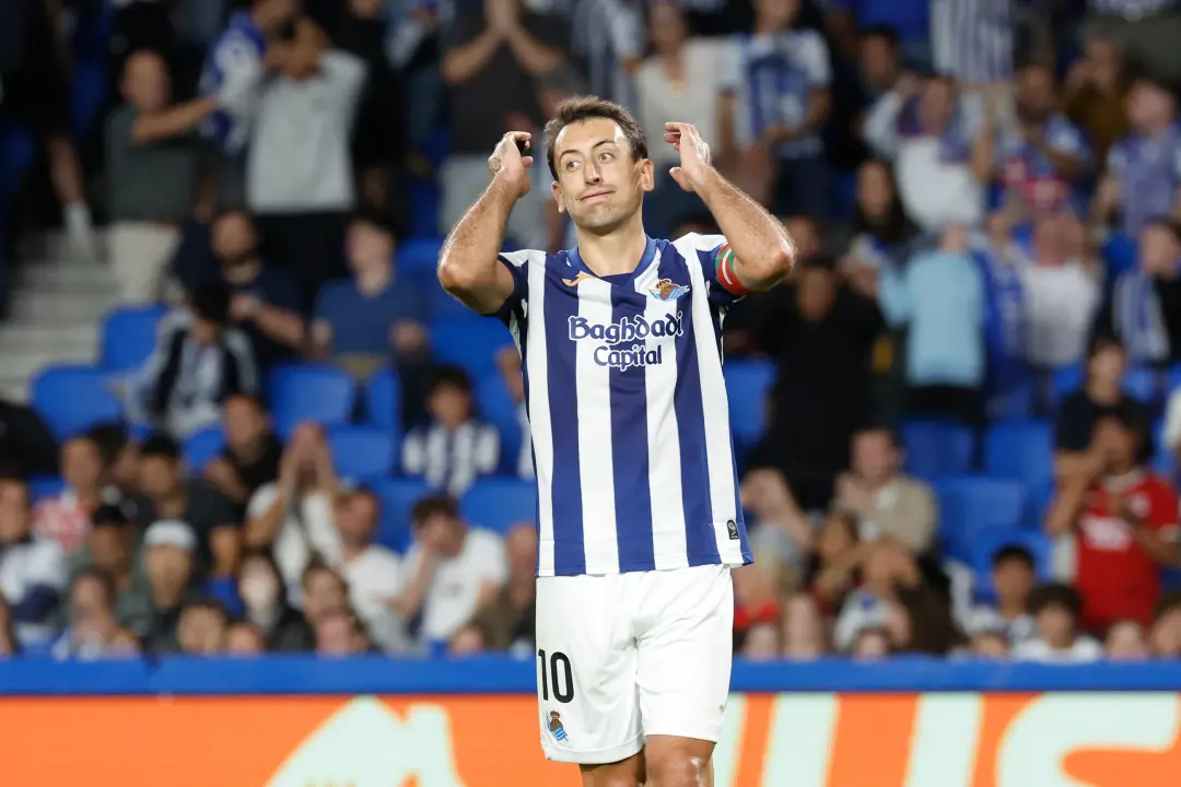 La Real Sociedad perdeu por 1 a 2 contra o Bournemouth na estreia europeia em Anoeta. A atuação do goleiro Djordje Petr…