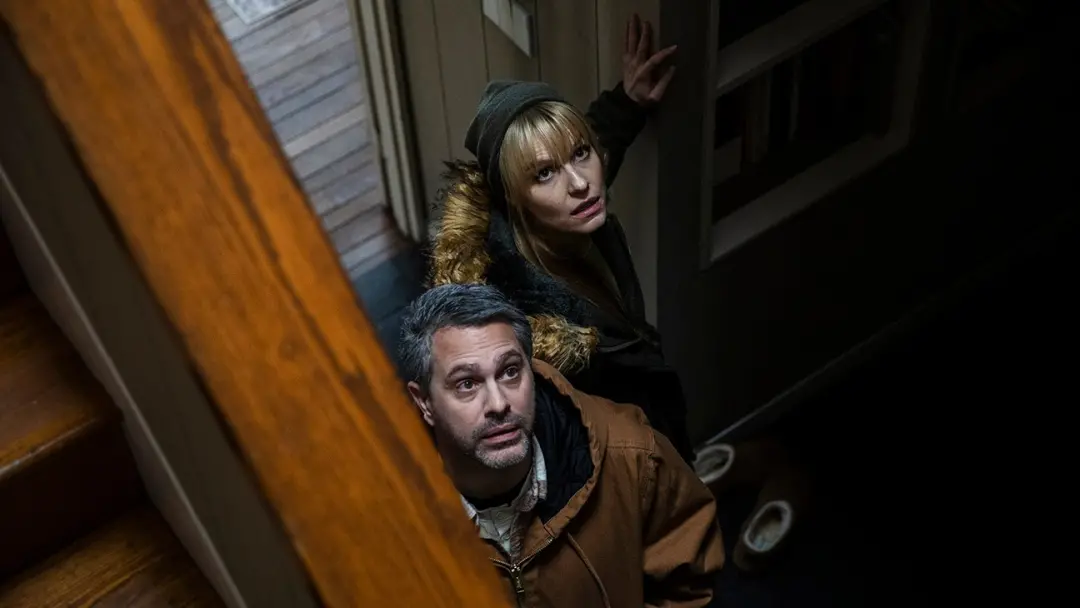 Neil LaBute e Gia Crovatin filmaram um thriller independente com orçamento apertado em apenas 10 dias. Prefere dividir …