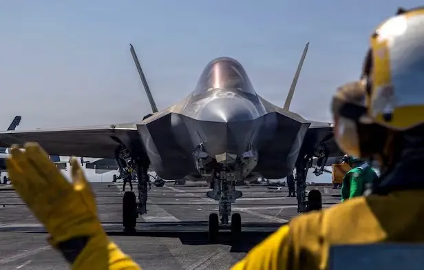 48 caças F-35 foram aprovados para venda aos Estados Unidos para a Arábia Saudita, num valor de 24,3 bilhões de dólares…