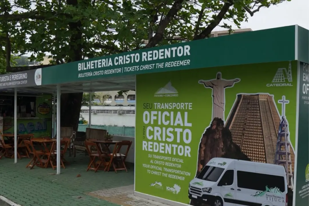 Catedral Metropolitana virou novo ponto de embarque das vans oficiais do Cristo Redentor a partir de 23 de setembro. É …