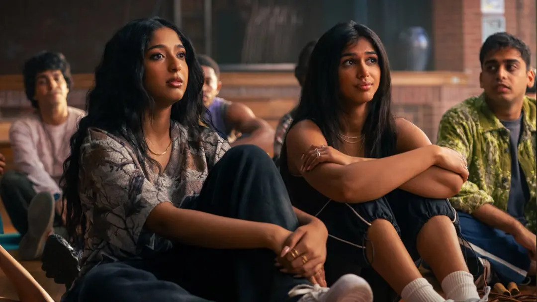 Best of the Best chegou, um filme novo com Maitreyi Ramakrishnan e Priyanka Kedia, onde duas dançarinas da UCLA lidam c…