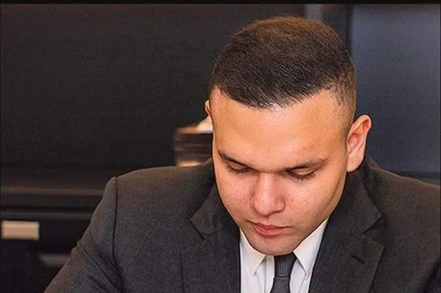 Nome Kevin Marques, advogado de 26 anos, acumula casos de clientes milionários e recebe R$ 281,6 mil em 11 transferenci…