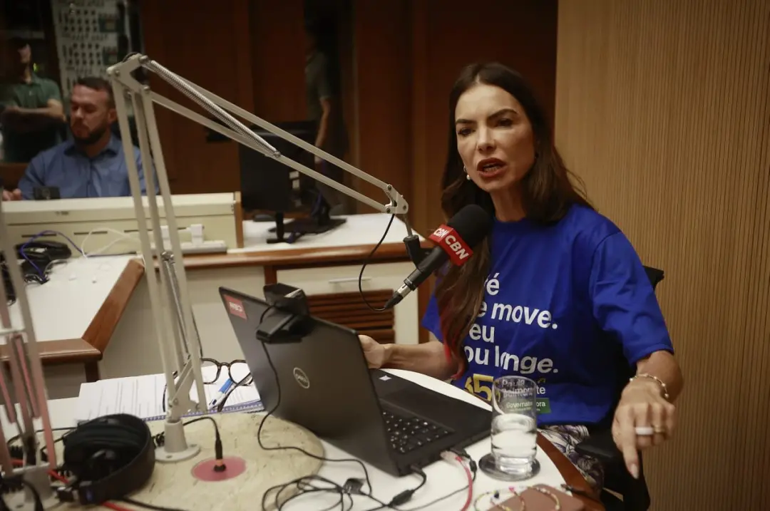 Paula Belmonte, terceira colocada nas pesquisas do DF, falou de priorizar escolas em tempo integral, mas sem definir me…