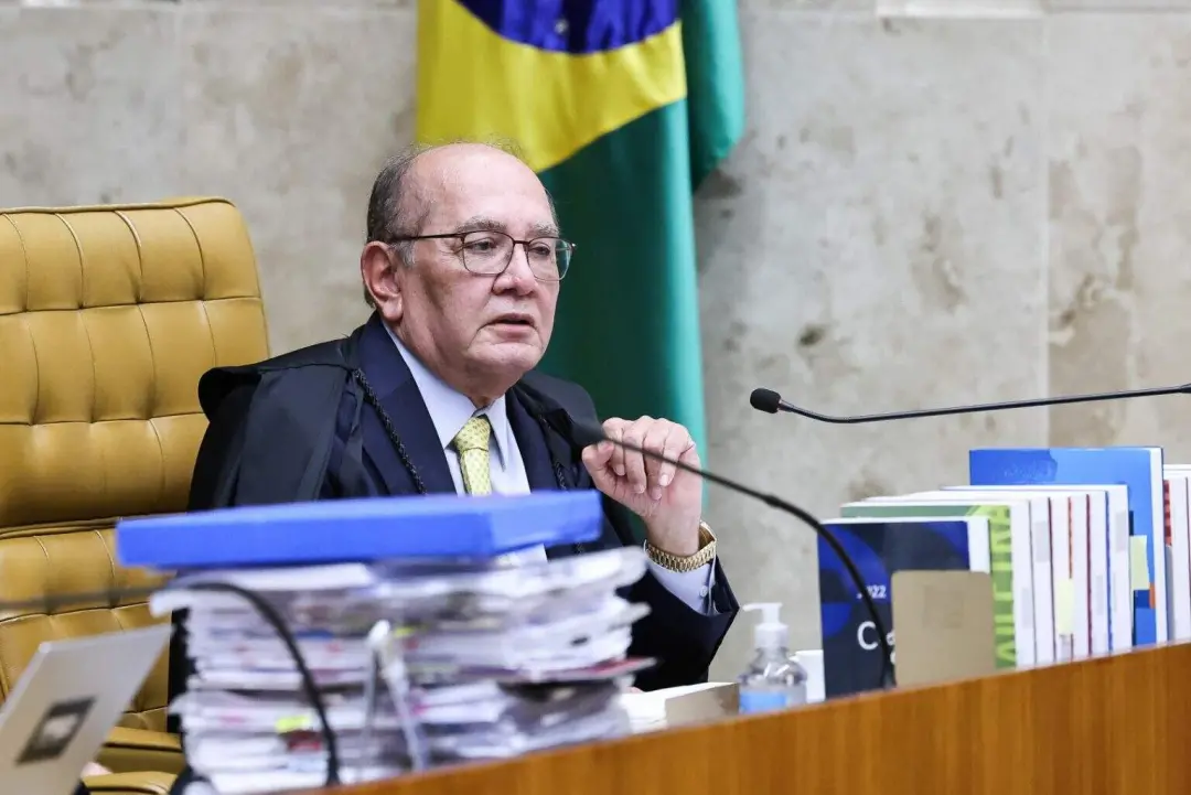 Gilmar Mendes chamou André Mendonça de boneco de campanha e não um magistrado imparcial. Esse tipo de troca de farpas n…