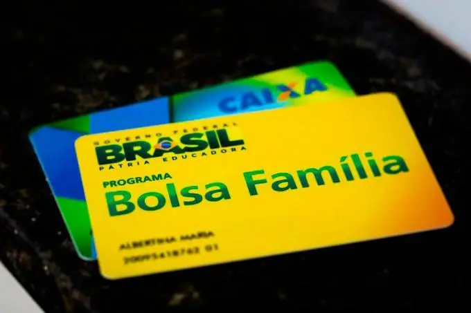 MP e TCU pediram a suspensão do reajuste do Bolsa Família, que passaria de R$ 600 para R$ 691 por família com o Decreto…