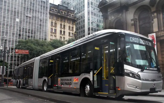 12 empresas de ônibus em São Paulo, que operam 41% dos embarques locais, estão sob suspeita de elo com o PCC. É sério p…