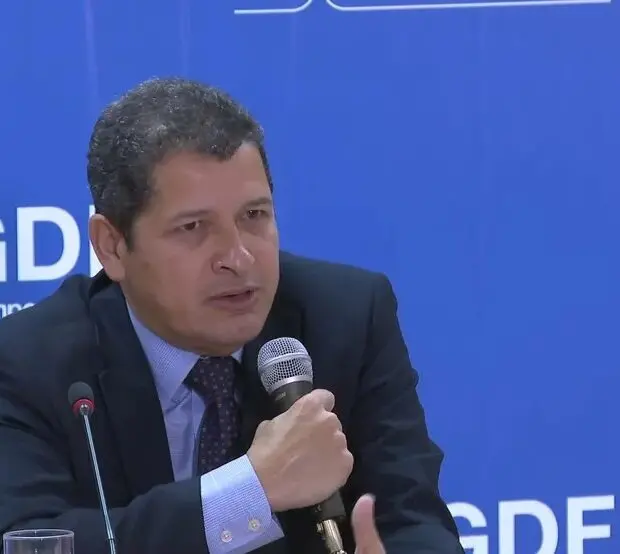 Ex-secretário Sandro Avelar defende ampliar o monitoramento com câmeras, usando a rede que já passou de 1,5 mil para qu…