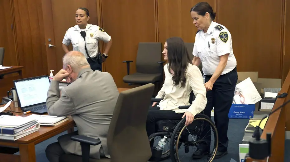 Desronvil, jurado isolado no caso Lindsay Clancy, afirma que os promotores apresentaram provas suficientes de que ela s…