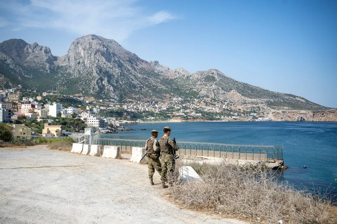 Setenta mil pessoas entraram em Ceuta sem controle automático de retorno após a decisão do Supremo sobre entradas por á…