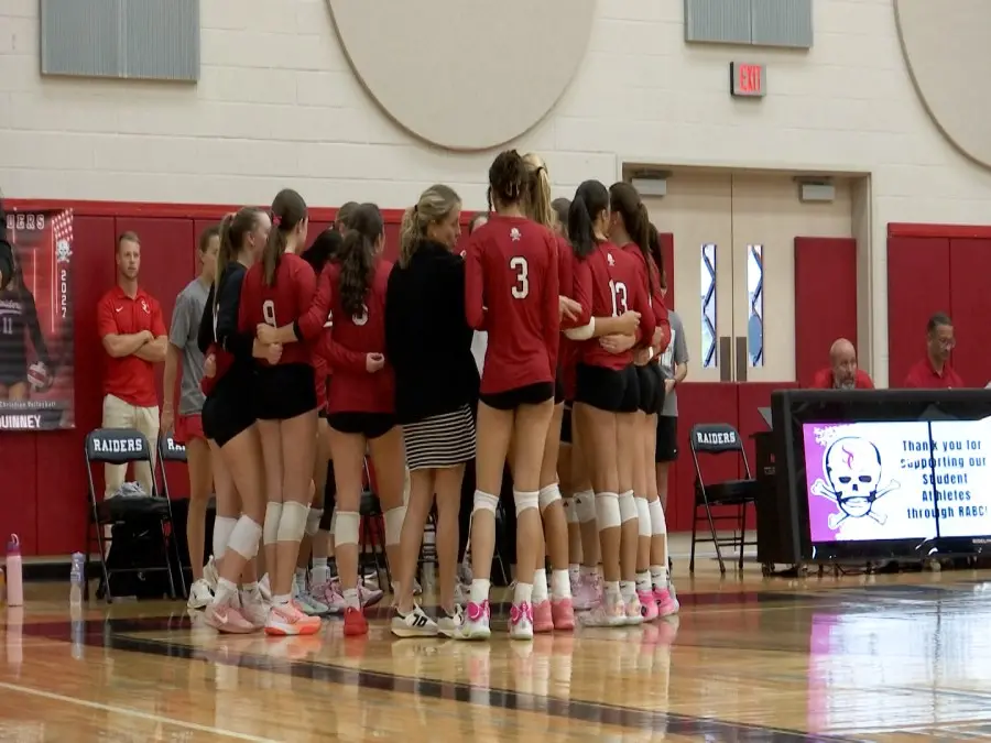 Savannah Christian venceu Richmond Hill e South Effingham em tri-match em casa, ficando com 27-2 na temporada. É bom ve…