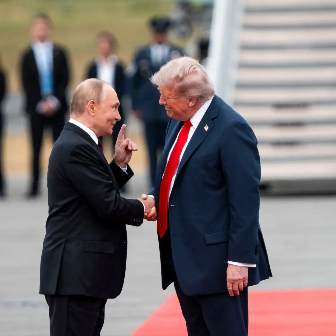 Trump propõe ofertas de negócios para pressionar Putin a acabar com a guerra na Ucrânia. A ideia é diferente das sançõe…
