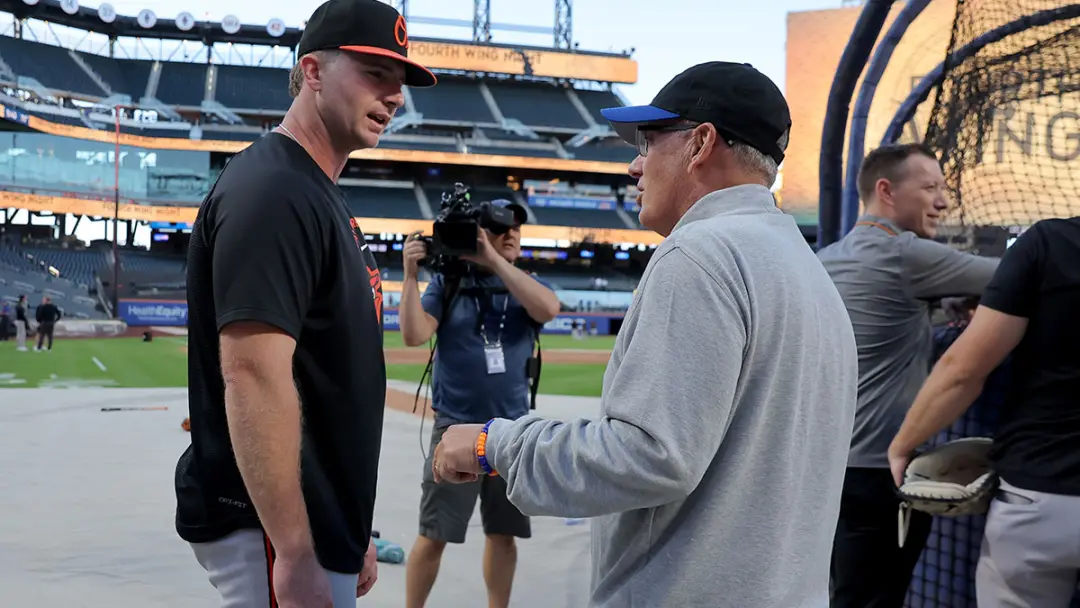 Steve Cohen aplaudiu Pete Alonso pelo gol histórico, a 300ª bola longa, em Citi Field. Pra mim, ver a paixão do torcedo…