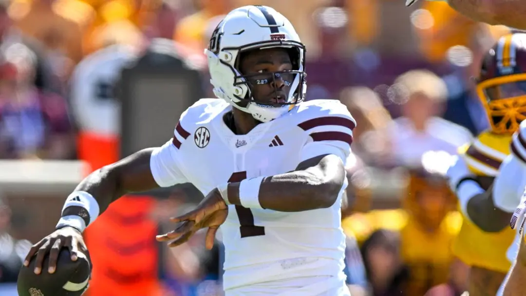 Mississippi State vence Minnesota por 38 a 13, mesmo jogando fora. O ataque do Mississippi State, com Kamario Taylor se…