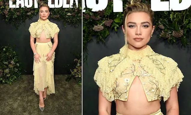 Florence Pugh apareceu em West Hollywood vestindo um conjunto de renda amarelo Rodarte de 2027 no evento da Netflix. É …
