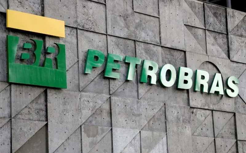 PETR4 teve três ciclos eleitorais entre 2002 e 2022 em alta e três em queda. Essa oscilação mostra que ligar a ação ao …